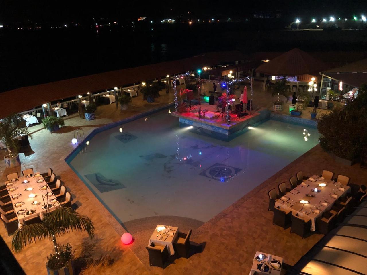 Hotel Le Petit Bateau Conakry Exterior foto